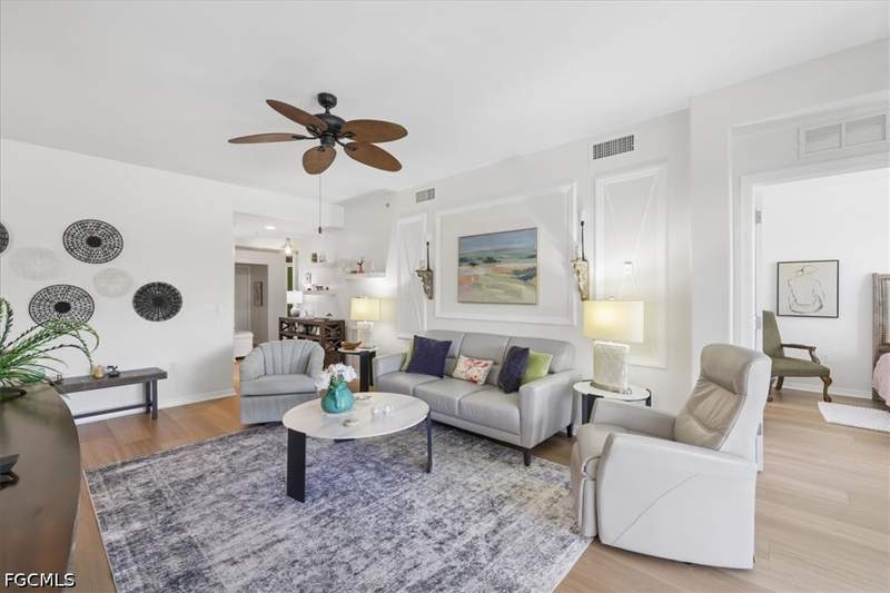 2 bedroom Condominium at 10332 Whispering Palms Dr 1806, Whispering Palms, Fort Myers — photo 2