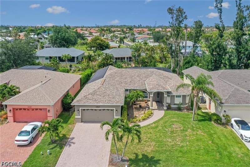 3 bedroom SingleFamilyResidence at 16560 Wellington Lakes Cir, Wellington, Fort Myers — photo 2