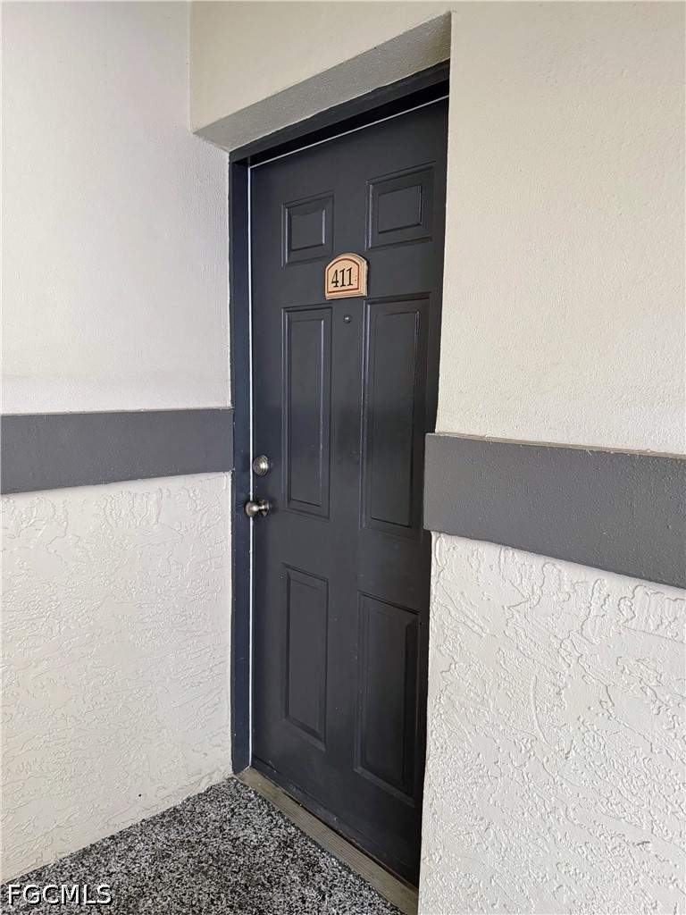 2 bedroom Condominium at 3421 Winkler Ave 411, Renaissance Village, Fort Myers — photo 4