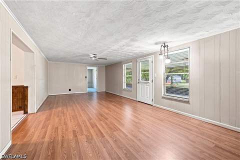 5290 Cypress Ln, Naples FL - photo 21 of 36