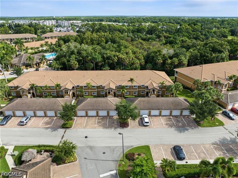 3 bedroom Condominium at 1113 Winding Pines Cir 108, Casa Di Fiori, Cape Coral — photo 2