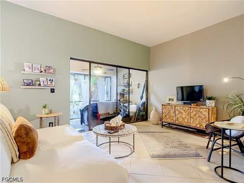 8805 Lateen Ln 103, Fort Myers FL - photo 11 of 49