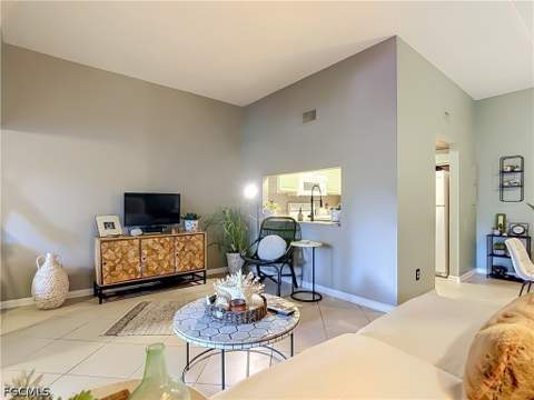 8805 Lateen Ln 103, Fort Myers FL - photo 14 of 49