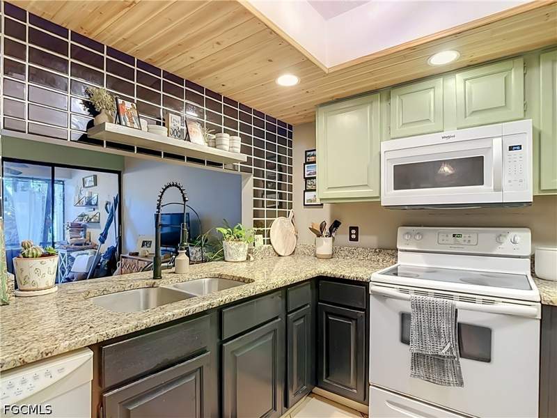 1 bedroom Condominium at 8805 Lateen Ln 103, Paddle Creek, Fort Myers — photo 5