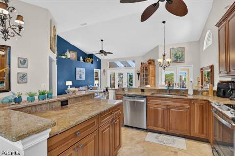 16320 Kelly Woods Dr, Fort Myers FL - photo 16 of 38