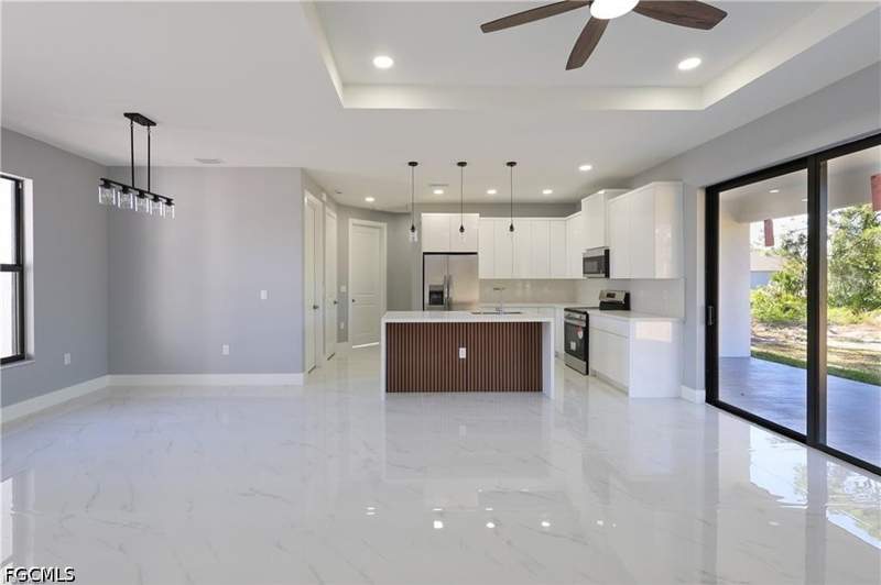 3 bedroom SingleFamilyResidence at 2716 2nd St SW, Lehigh Acres, Lehigh Acres — photo 4