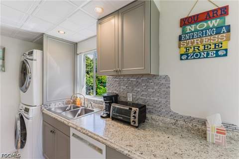 431 Van Buren St B8, Fort Myers FL - photo 18 of 56
