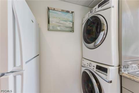 431 Van Buren St B8, Fort Myers FL - photo 19 of 56