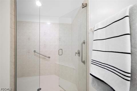 14052 Clear Water Ln, Fort Myers FL - photo 15 of 45
