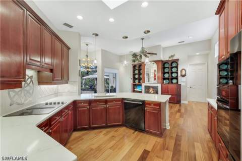 27500 Riverbank Dr, Bonita Springs FL - photo 12 of 50