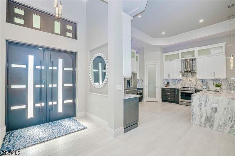 4 bedroom SingleFamilyResidence at 101 NW 38th Ave, Cape Coral, Cape Coral — photo 5