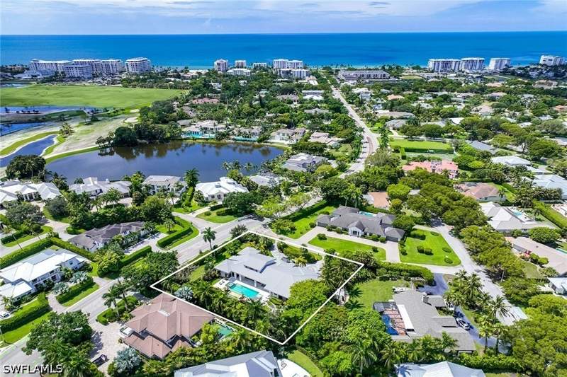 5 bedroom SingleFamilyResidence at 1300 Nautilus Rd, Coquina Sands, Naples — photo 3