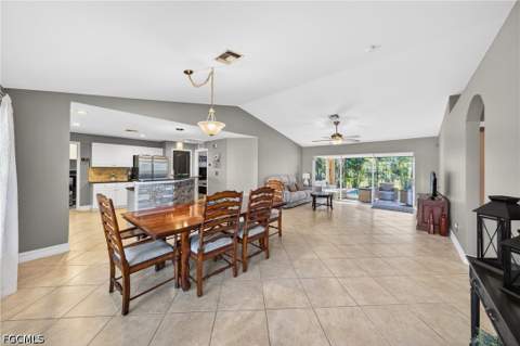 2238 NW 8th Ter, Cape Coral FL - photo 13 of 37