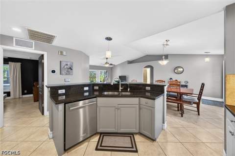 2238 NW 8th Ter, Cape Coral FL - photo 9 of 37