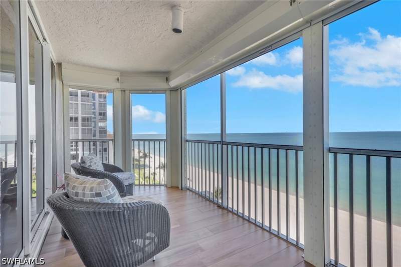 2 bedroom Condominium at 10701 Gulf Shore Dr 901, Vanderbilt Shores, Naples — photo 4
