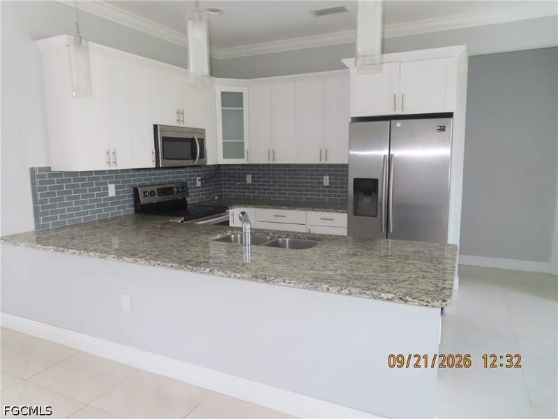 3 bedroom SingleFamilyResidence at 3480 54th Ave NE, Golden Gate Estates, Naples — photo 3