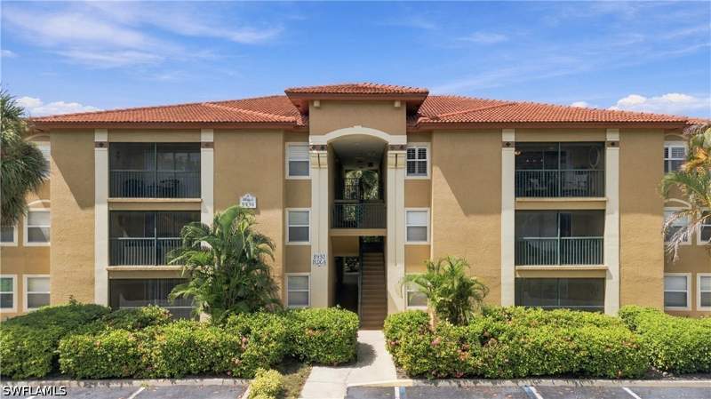 2 bedroom Condominium at 8930 Colonnades Ct E 635, San Mirage, Bonita Springs — photo 2