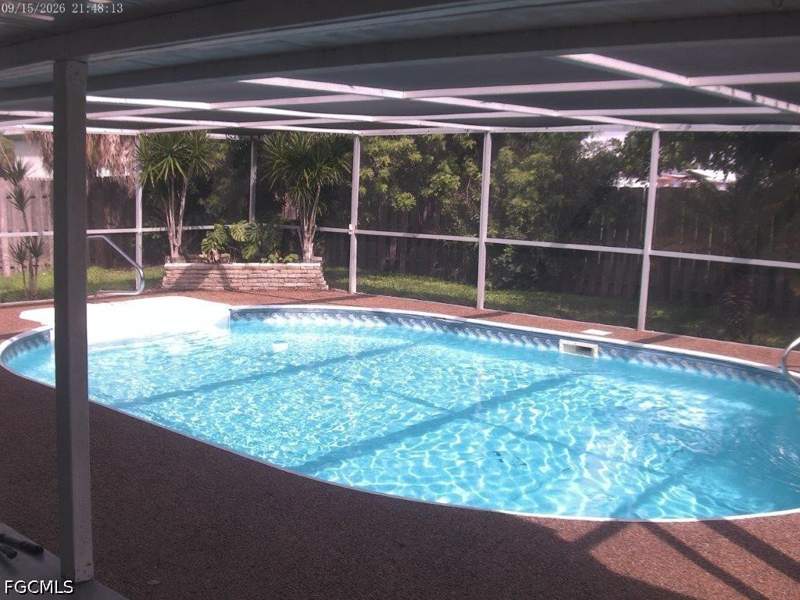 3 bedroom SingleFamilyResidence at 11450 Heidi Lee Ln, Linda Loma, Fort Myers — photo 2