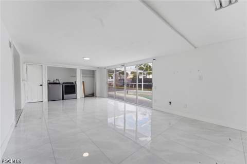 1637 Winkler Ave, Fort Myers FL - photo 13 of 37