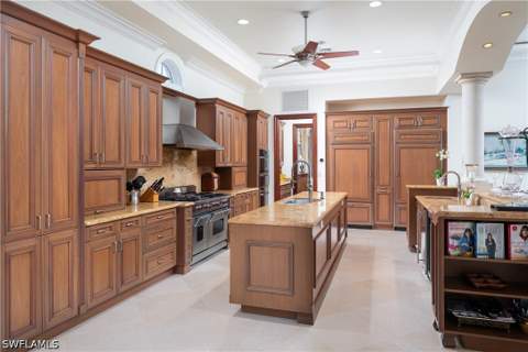 217 Bayfront Dr, Bonita Springs FL - photo 16 of 50