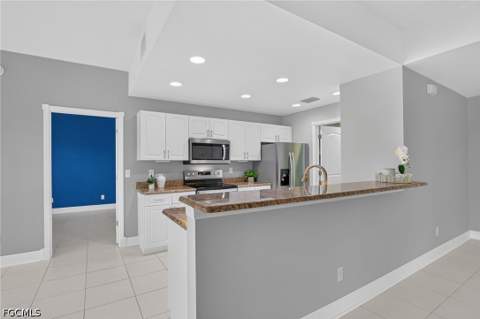 5111 Atlantic Ct 106, Cape Coral FL - photo 12 of 50