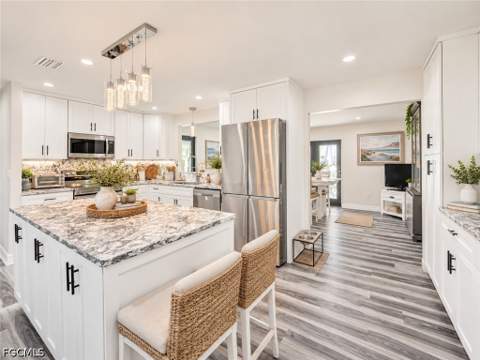 1089 N Town And River Dr, Fort Myers FL - photo 9 of 31