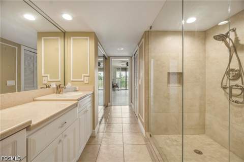 7129 Lakeridge View Ct 104, Fort Myers FL - photo 6 of 26