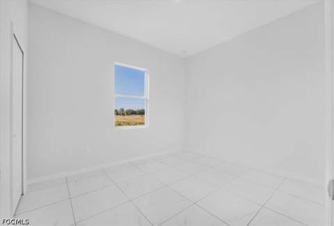 510 Kingsbury Ln, Lehigh Acres FL - photo 16 of 26