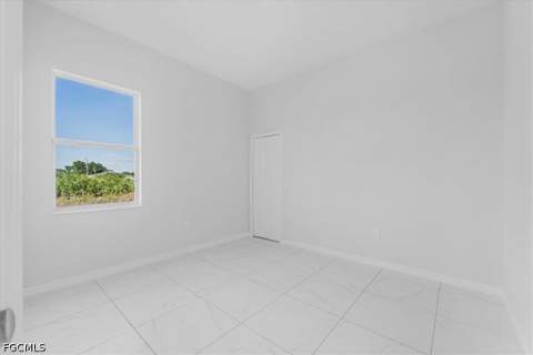 510 Kingsbury Ln, Lehigh Acres FL - photo 19 of 26