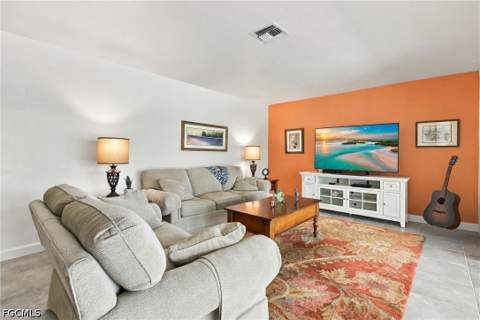428 Pine Lake Dr, Naples FL - photo 11 of 50