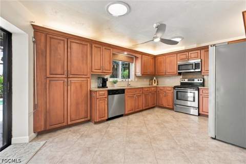 428 Pine Lake Dr, Naples FL - photo 16 of 50
