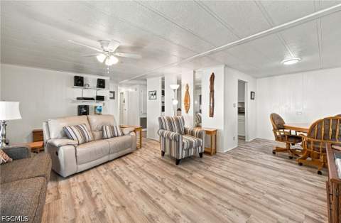 26038 Princess Ln, Bonita Springs FL - photo 10 of 28
