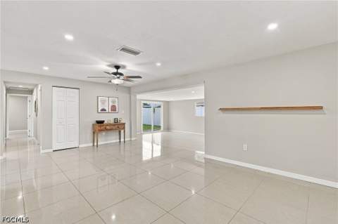 1635 Lowell Ct, Fort Myers FL - photo 7 of 37