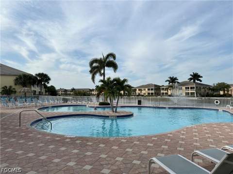 14525 Abaco Lakes Dr 206, Fort Myers FL - photo 7 of 39