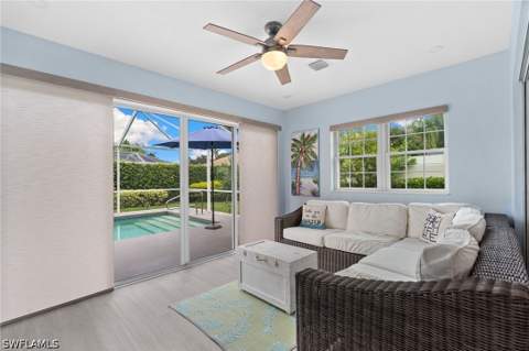 4167 Saint George Ln, Naples FL - photo 19 of 39