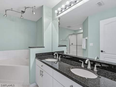 1378 Mainsail Dr 1721, Naples FL - photo 6 of 16