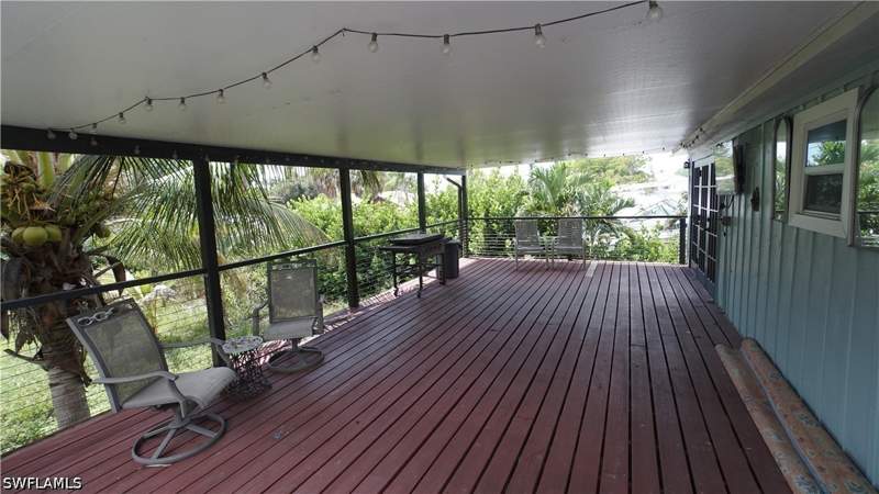 2 bedroom SingleFamilyResidence at 12861 Iona Rd, Fort Myers, Fort Myers — photo 2