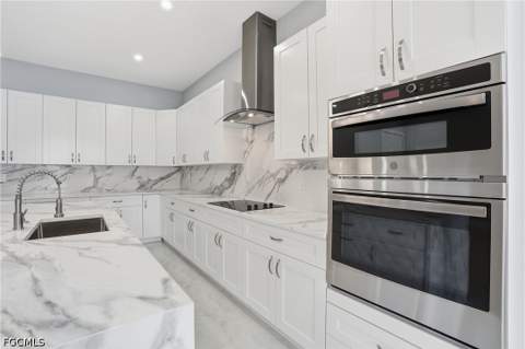 27659 Franklin St, Bonita Springs FL - photo 12 of 44