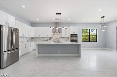 27659 Franklin St, Bonita Springs FL - photo 9 of 44