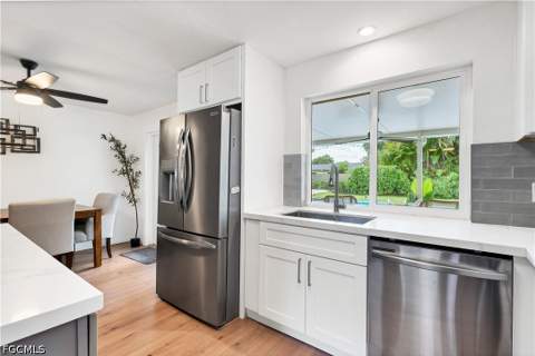 1640 N Flossmoor Rd, Fort Myers FL - photo 11 of 32