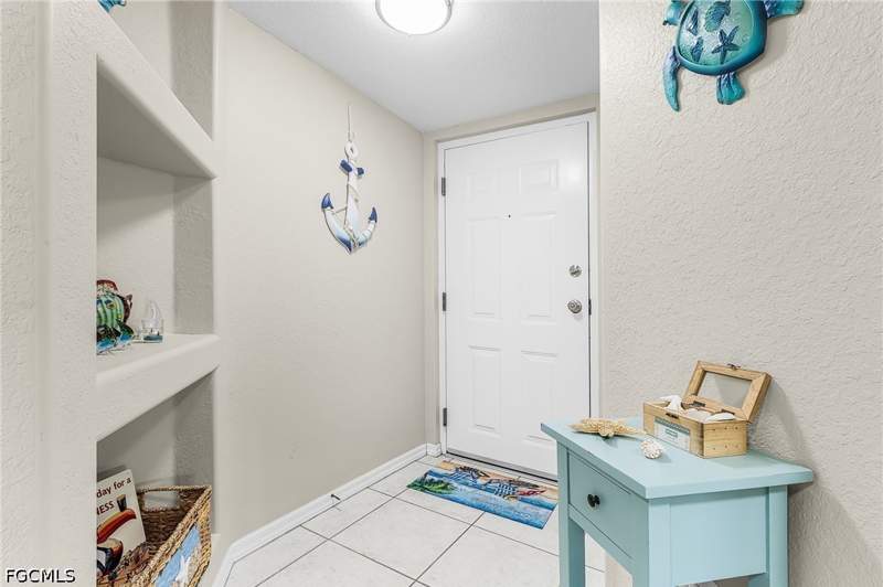 2 bedroom Condominium at 841 SW 47th Ter 101, Palm Breeze, Cape Coral — photo 2