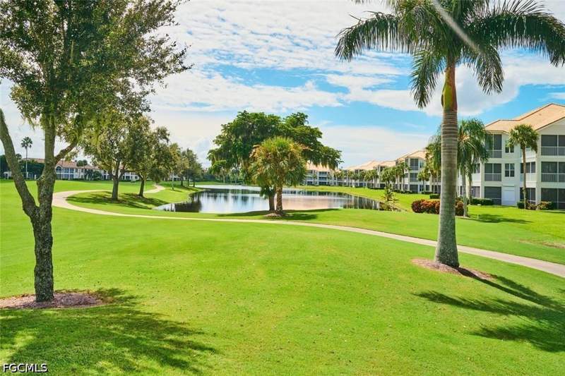 2 bedroom Condominium at 16441 Millstone Cir 204, Waterford, Fort Myers — photo 4