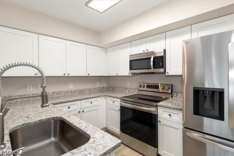 1 bedroom Condominium at 8754 River Homes Ln 8205, Sanctuary, Bonita Springs — photo 3