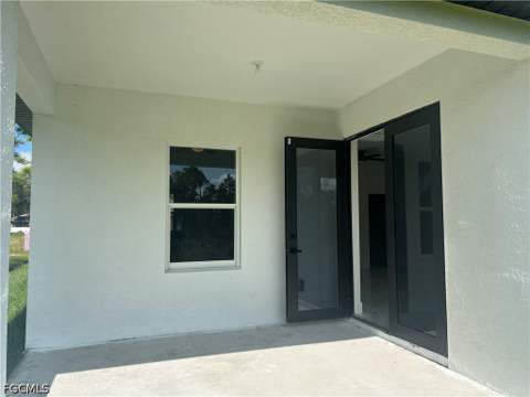 1016 Grant Blvd, Lehigh Acres FL - photo 10 of 11