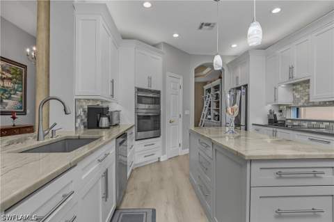 4904 Sedgewood Ln, Naples FL - photo 13 of 49