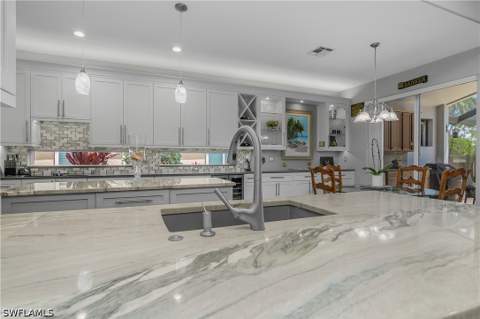 4904 Sedgewood Ln, Naples FL - photo 14 of 49