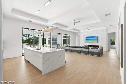 6590 Trail Blvd, Naples FL - photo 10 of 32