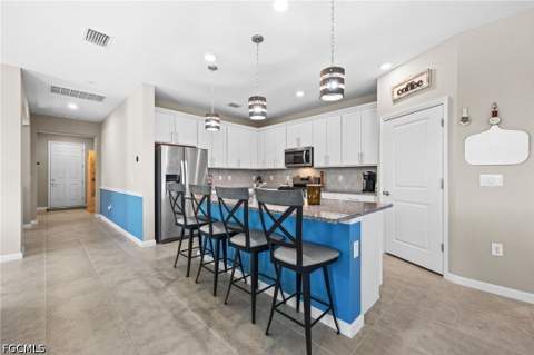 7079 Chapel Creek Ln, North Fort Myers FL - photo 15 of 64
