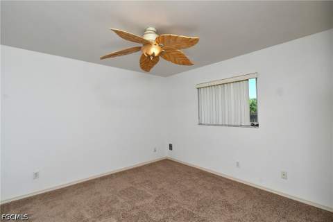 528 Empire Ave S, Lehigh Acres FL - photo 20 of 38