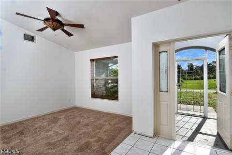 528 Empire Ave S, Lehigh Acres FL - photo 7 of 38